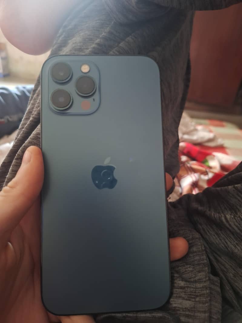 Apple iPhone 12 Pro Max 1