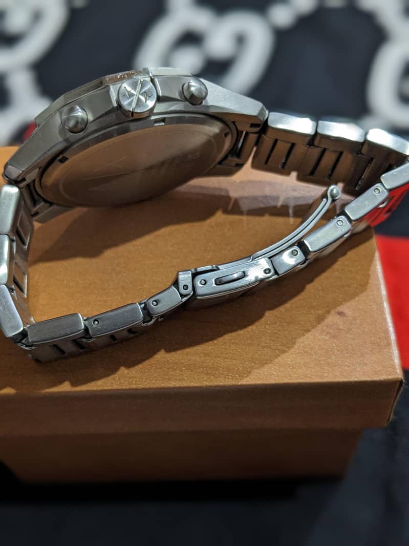 Armani exchange 4
