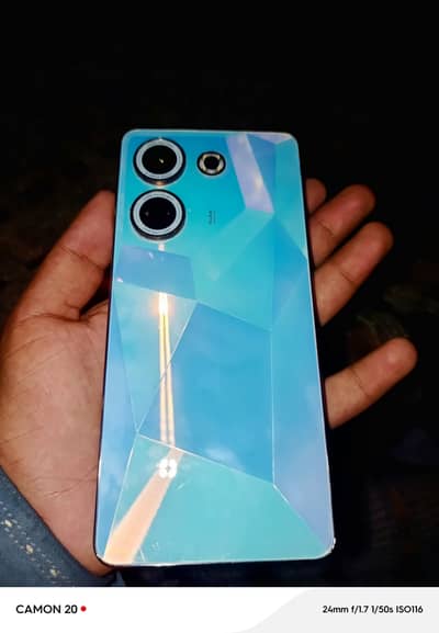 Tecno CAMON 20