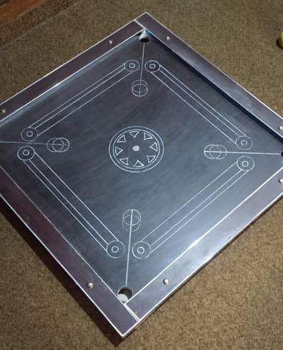 carom board