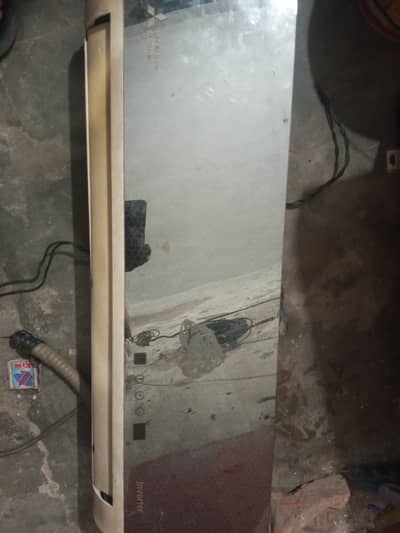 Mitsubishi 1 Ton AC