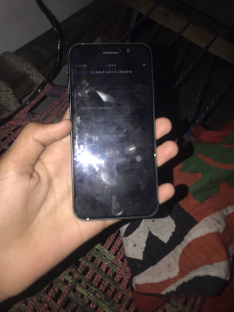 Apple iPhone 8 1