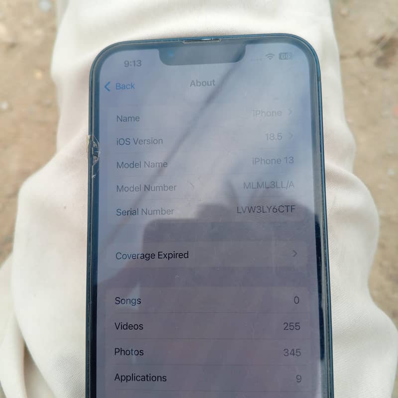 Apple iPhone 13 3