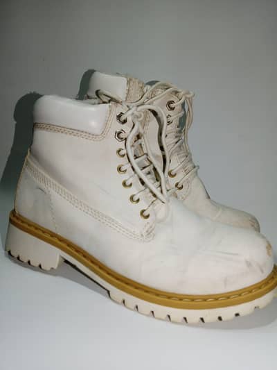 High-Top Winter Boots / Sneakers