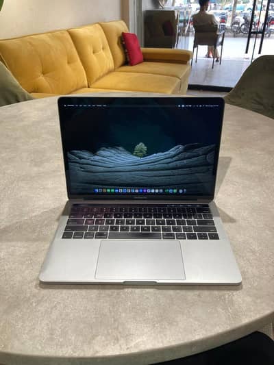 macbook pro 2017