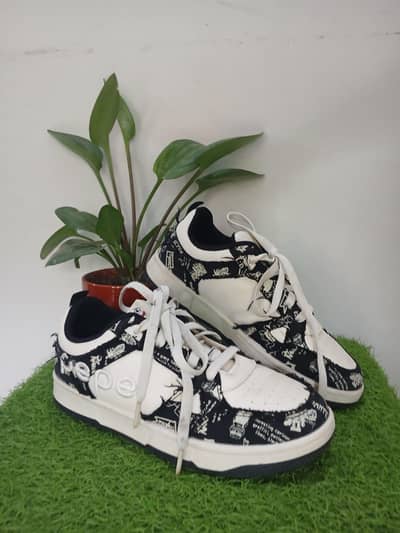 Sneakers / Unisex sneakers
