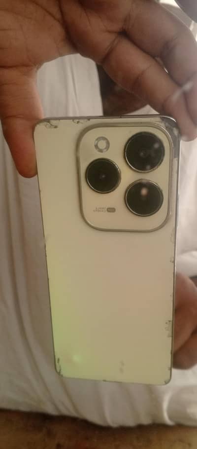 Infinix Hot 40 Pro