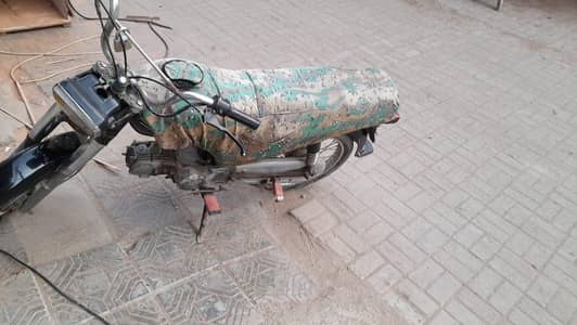 HERO 70cc bike karachi number 1st ownar