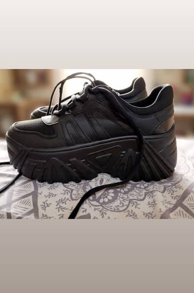 Original Bershka Gothic / Y2K Black Platform Shoes