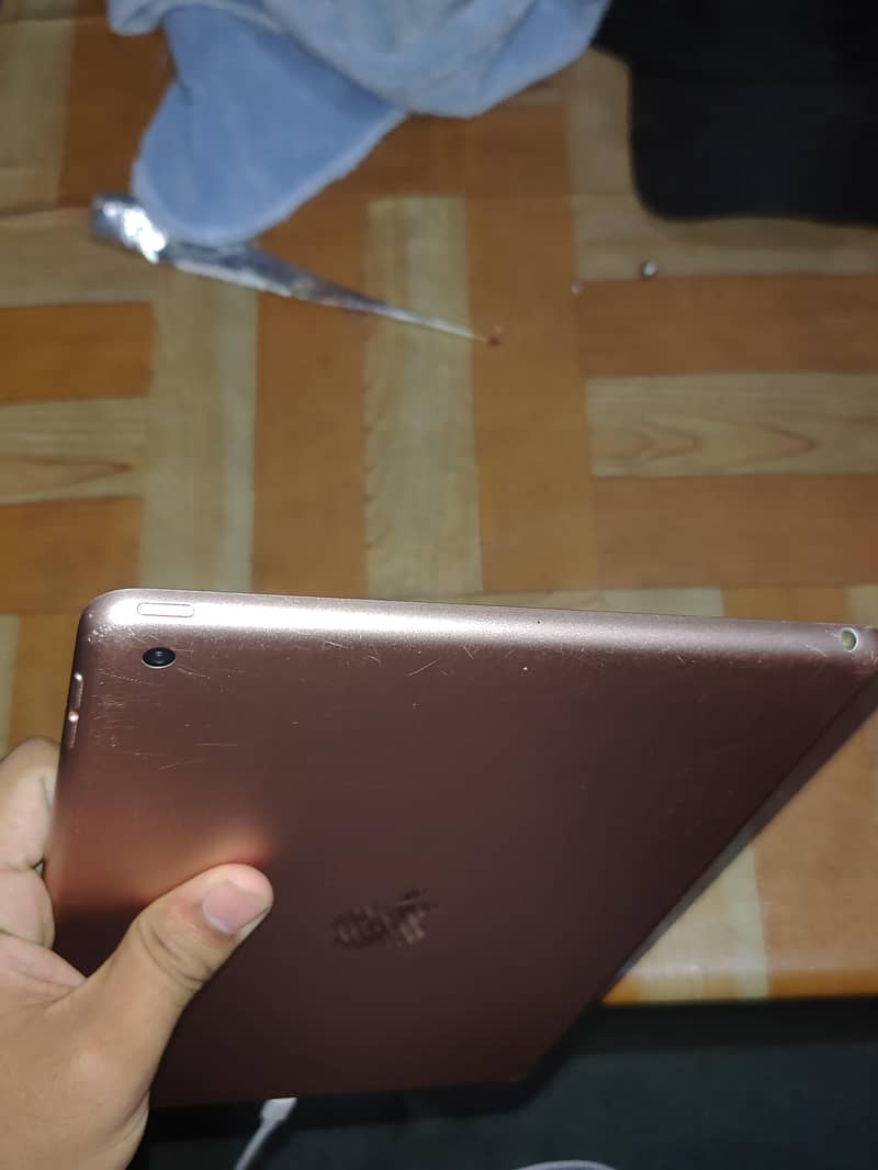Ipad 8th Gen 1