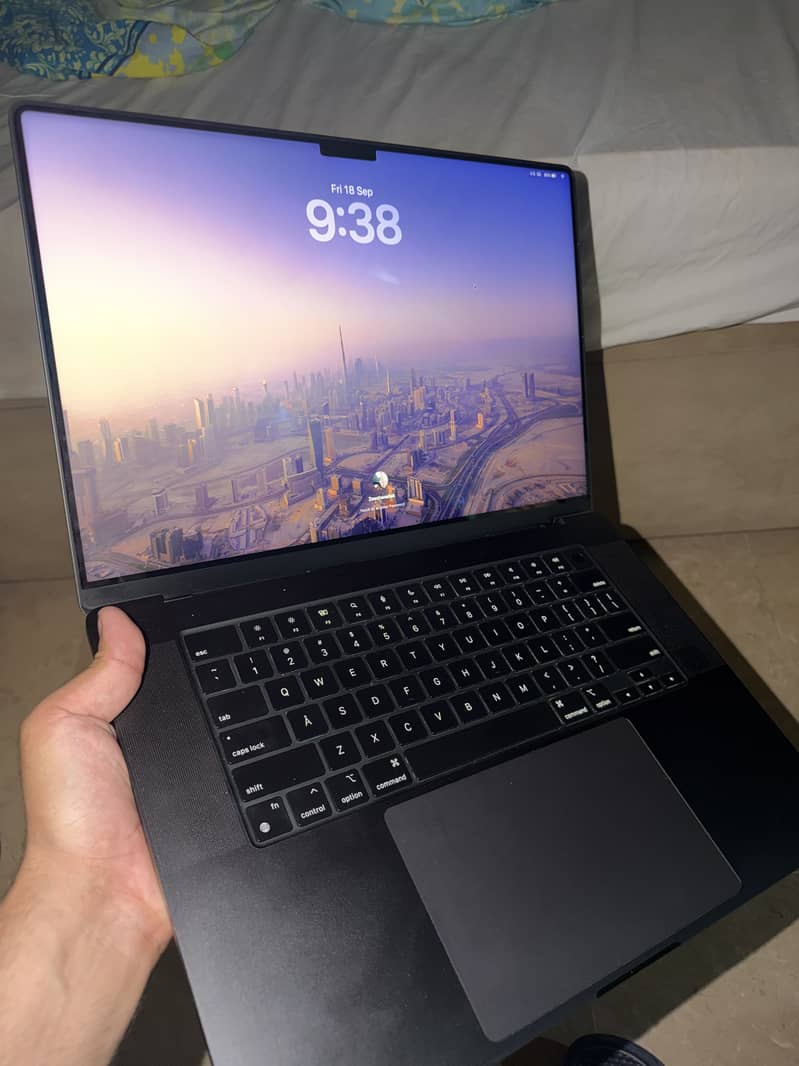 Macbook Pro M3 3