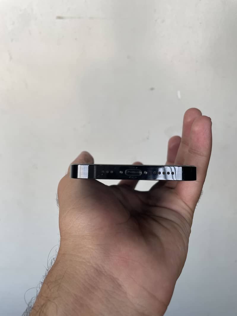 Apple iPhone 14 Pro 8
