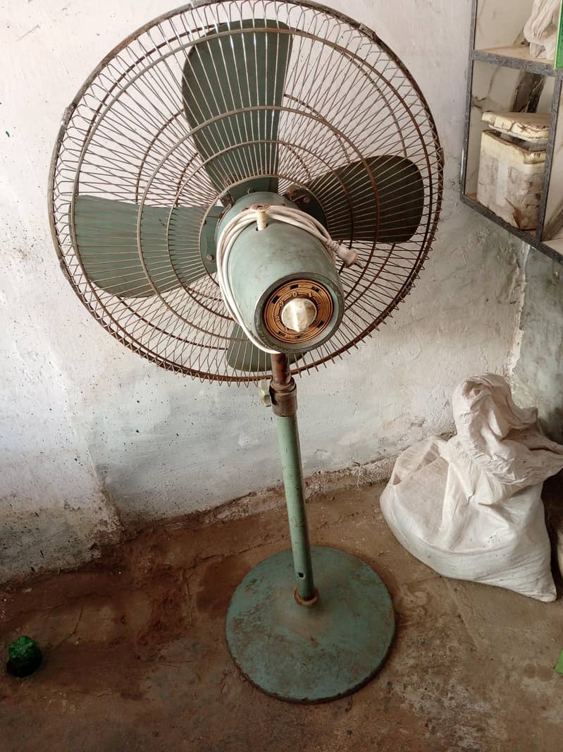 فرشی پنکھا 1
