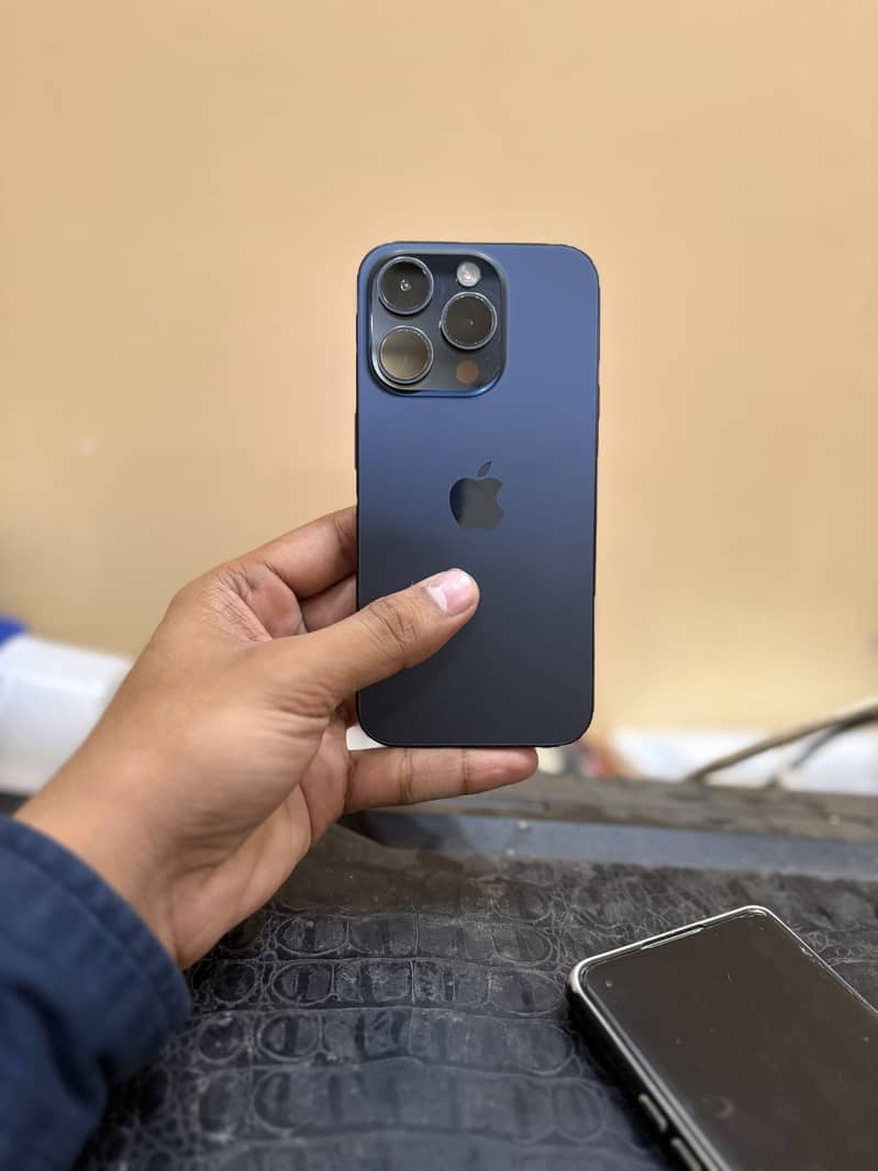 Apple iPhone 15 Pro 11