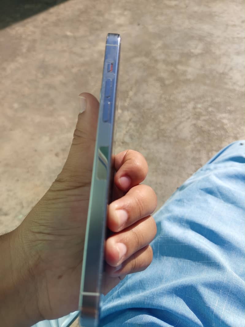 Apple iPhone 14 Pro Max 3