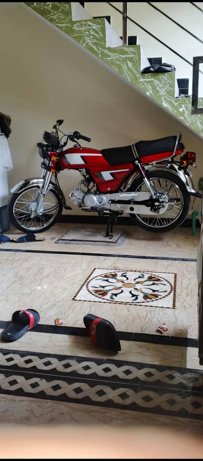 Honda cd 70 in lush condition for sell