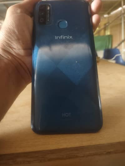 Infinix Hot 9 Play (4/64) Urgent sale