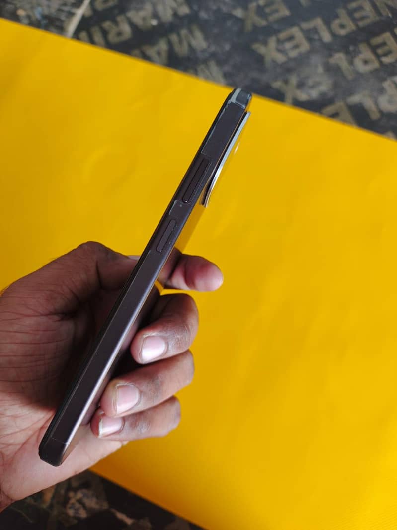 OPPO A6s 6