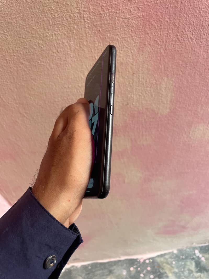 Google Pixel 5 4