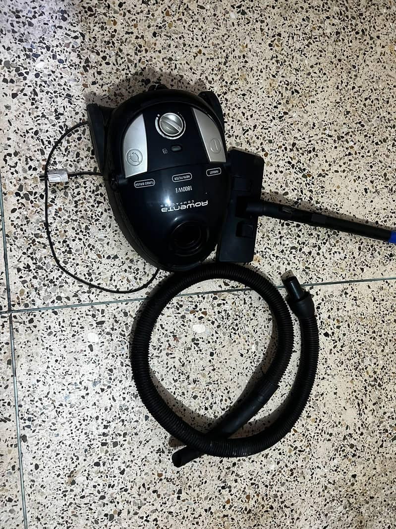 rowenta compacteo 4