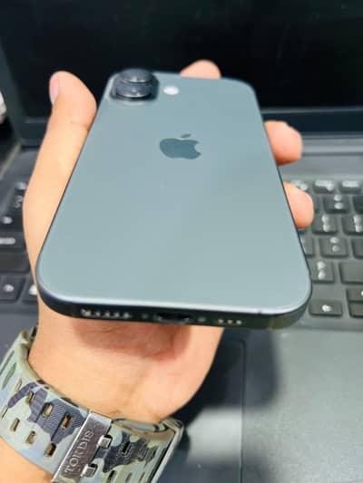 Apple iPhone 17