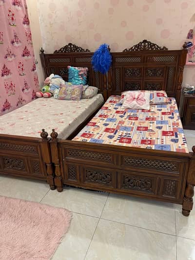 2 Single Bed with Mattress