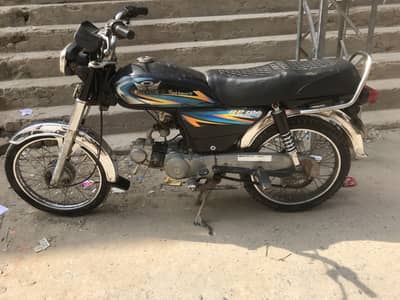 Road Prince 2021 model 03258832304 whatsapp