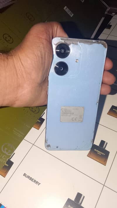 Realme Note 60