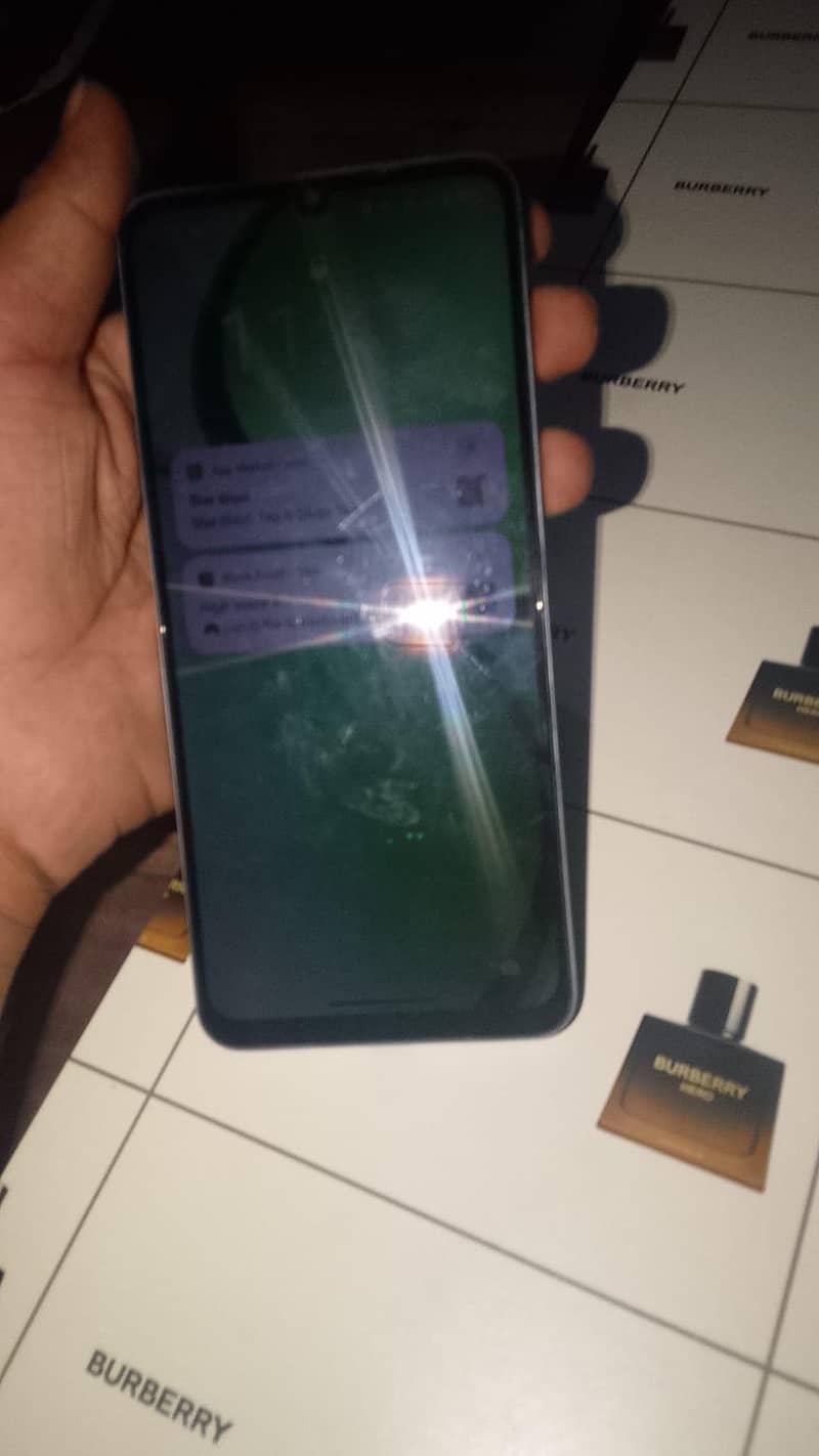 Realme Note 60 1