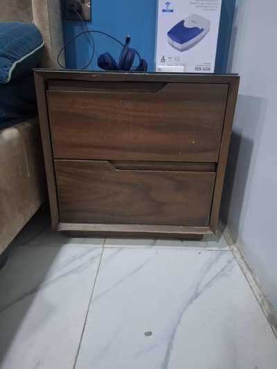 side table And dressing table for sale