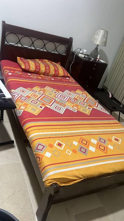 single bed for sale