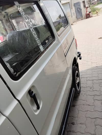 Suzuki Bolan 2019