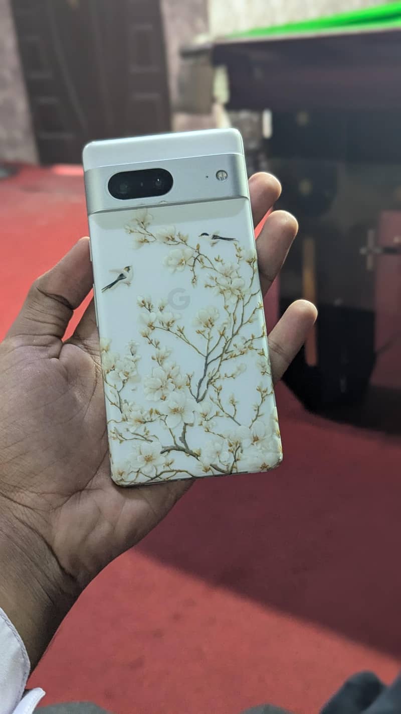 Google Pixel 7 3