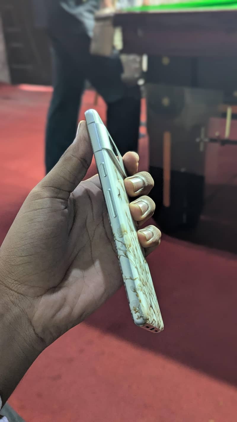 Google Pixel 7 6