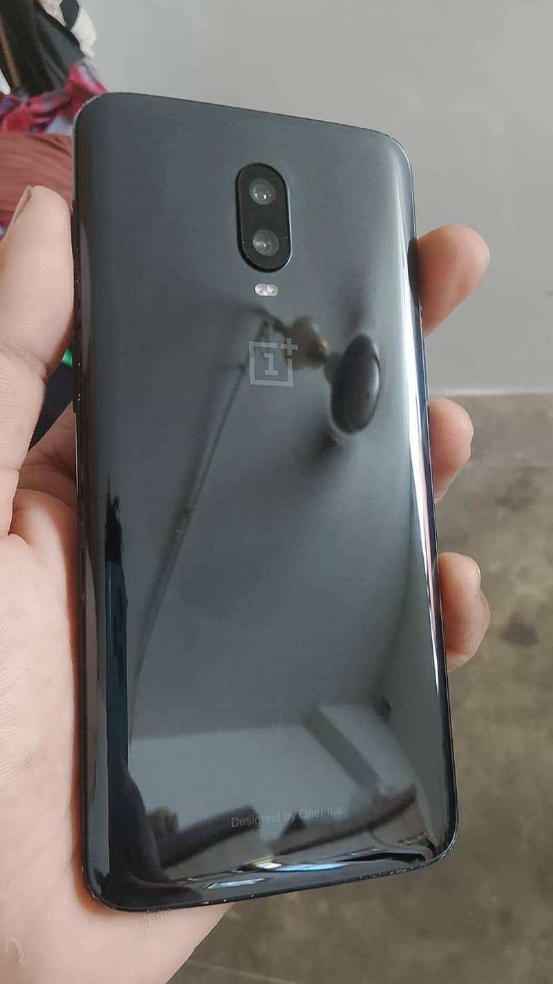 One Plus 6T 1