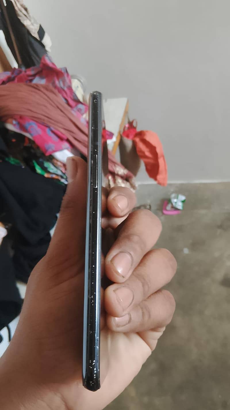 One Plus 6T 2