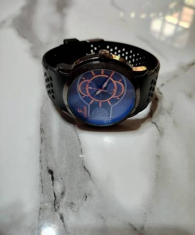 Men’s analog watch