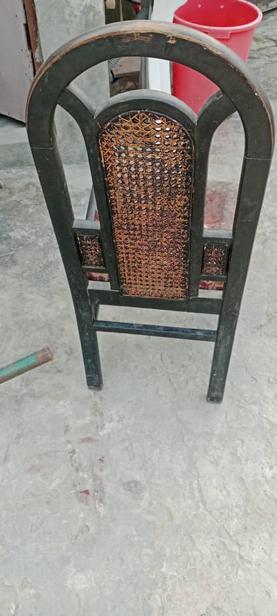 1 dining table 4 chairs