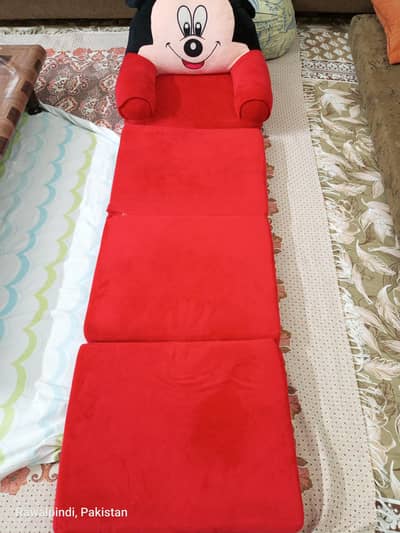 kids sofa