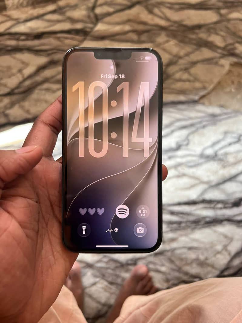 Apple iPhone 13 Pro 4