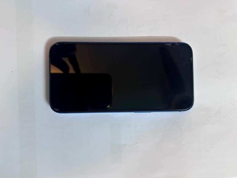 Apple iPhone 13 7