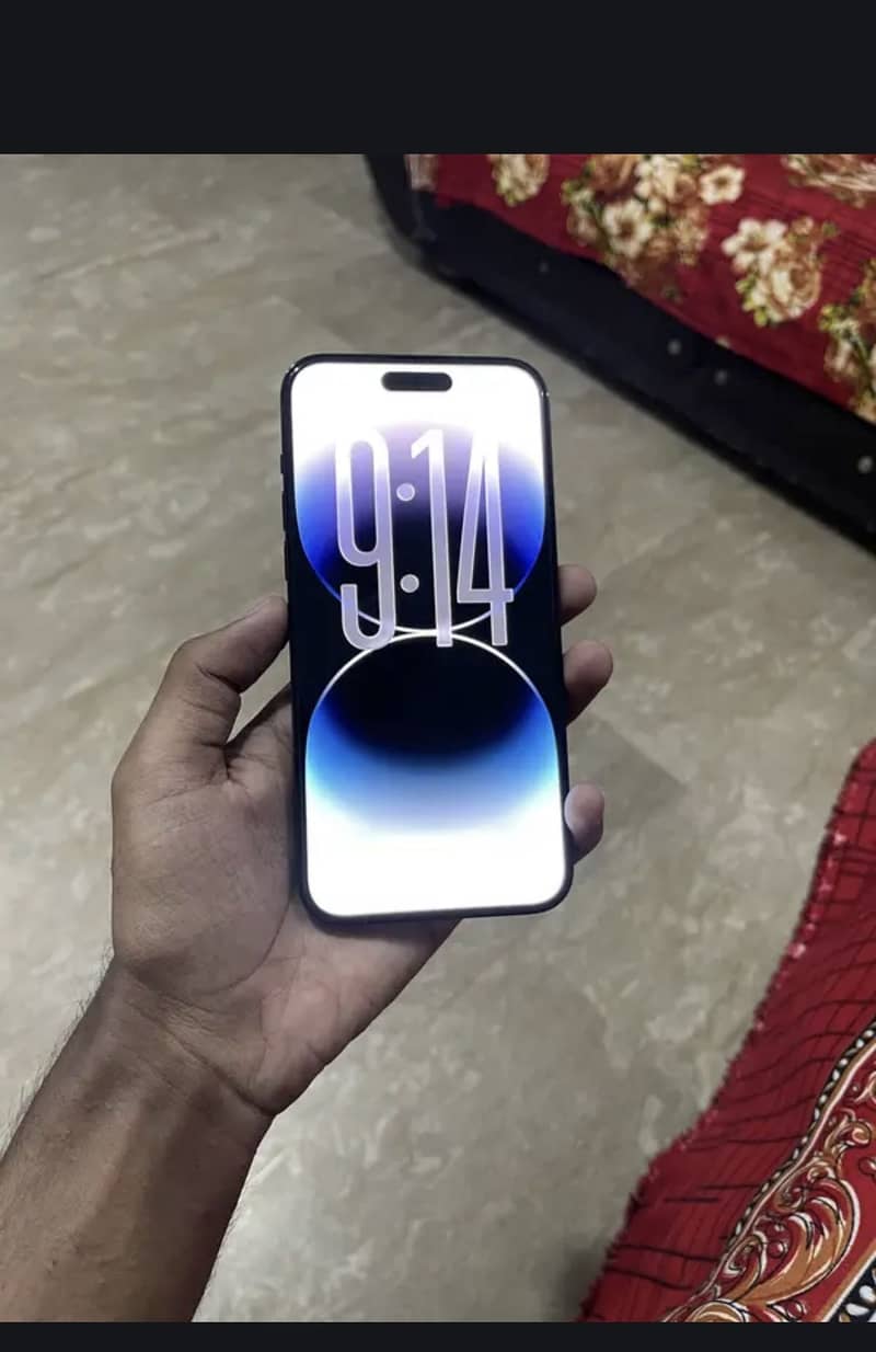 Apple iPhone 14 Pro Max 0