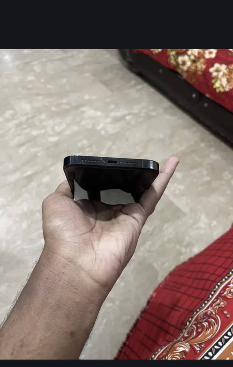 Apple iPhone 14 Pro Max 1