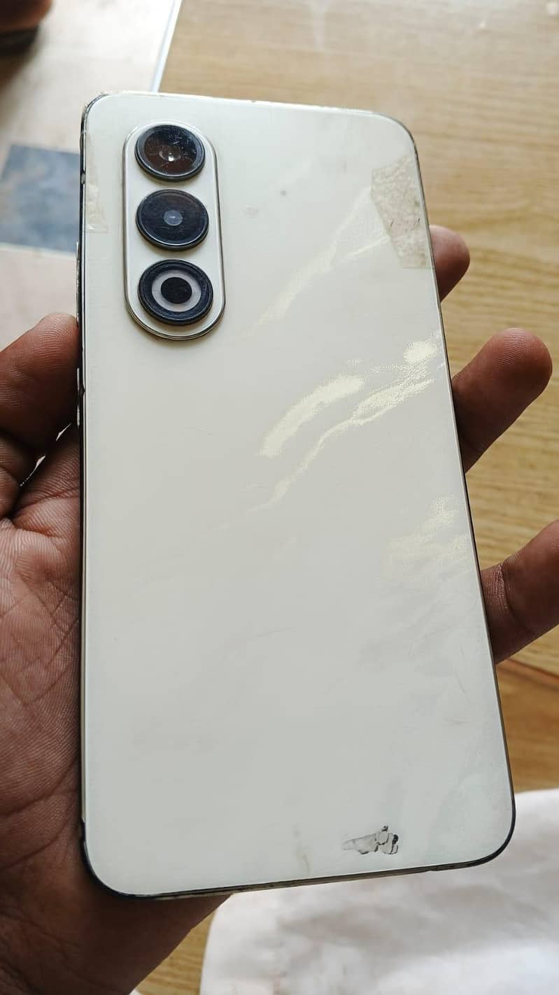 Itel S25 1