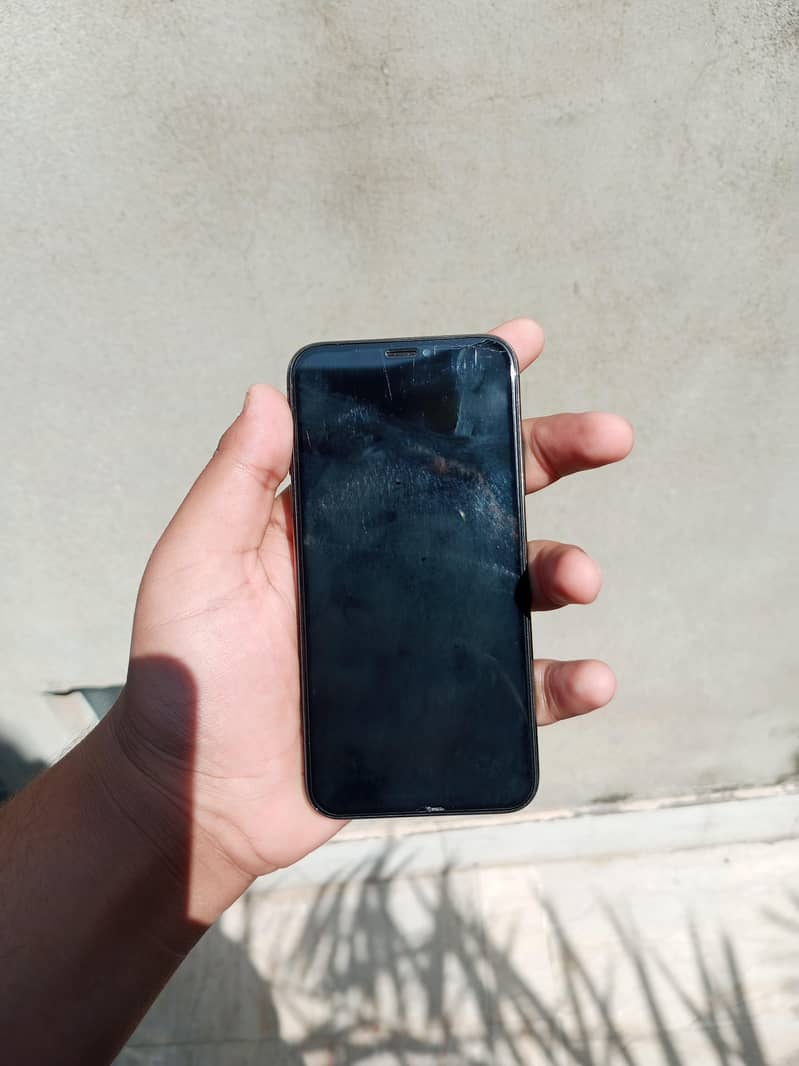 Apple iPhone X 1