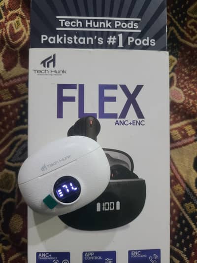 TechHunk TH Flex Earbuds – Almost New – Complete Box & Accessories