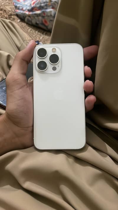 Apple iPhone 13 Pro