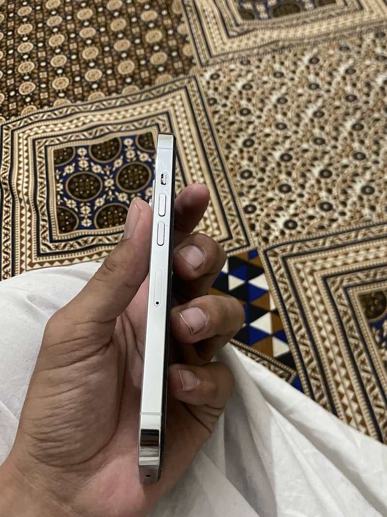 Apple iPhone 13 Pro 5