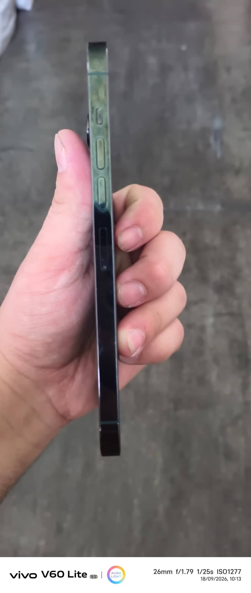 Apple iPhone 13 Pro Max 1