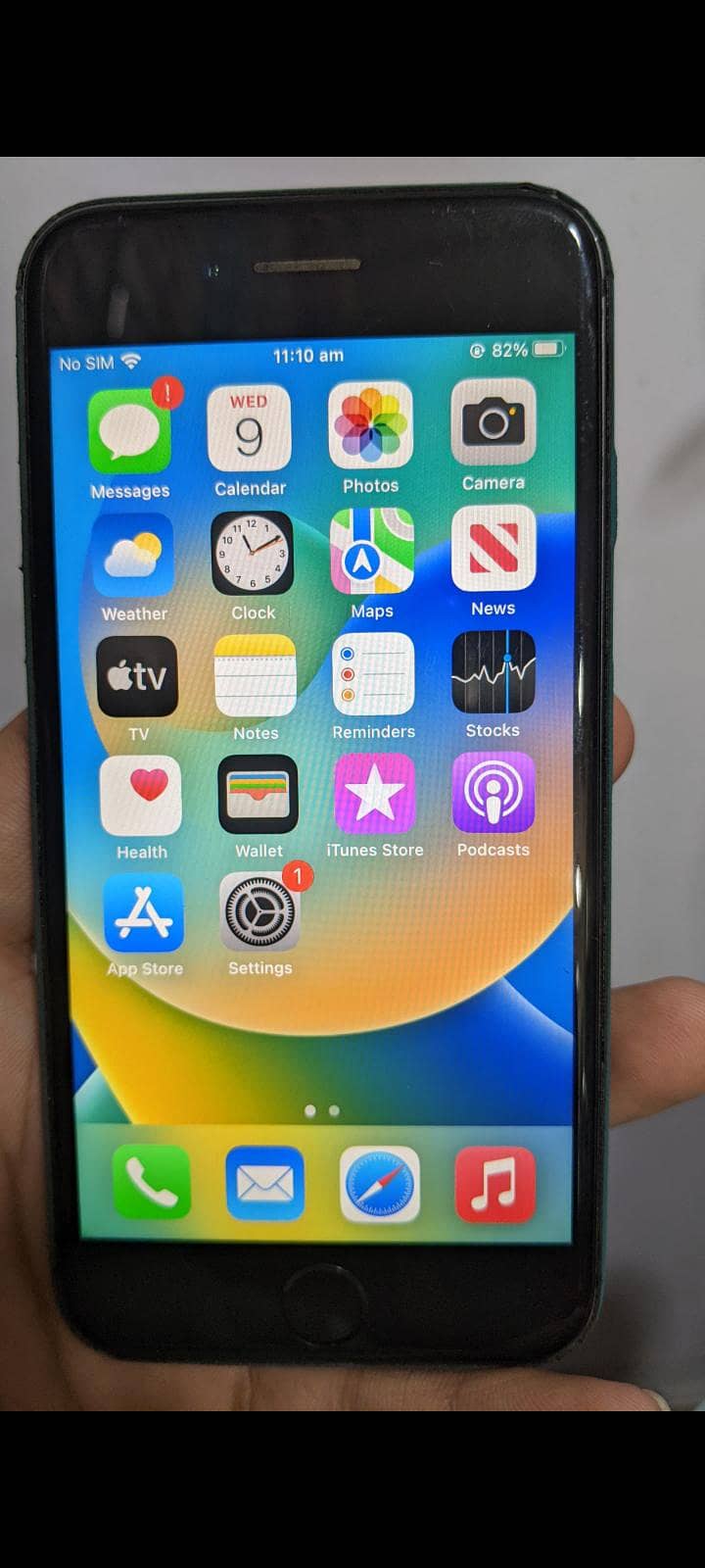 Apple iPhone 8 0